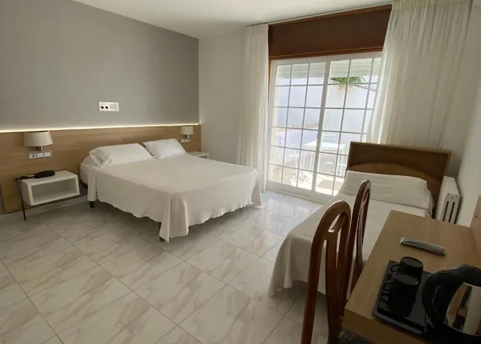 Hotel Riveiro II